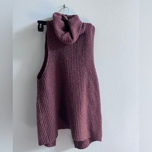 Free people sleeveless turtleneck tunic sweater